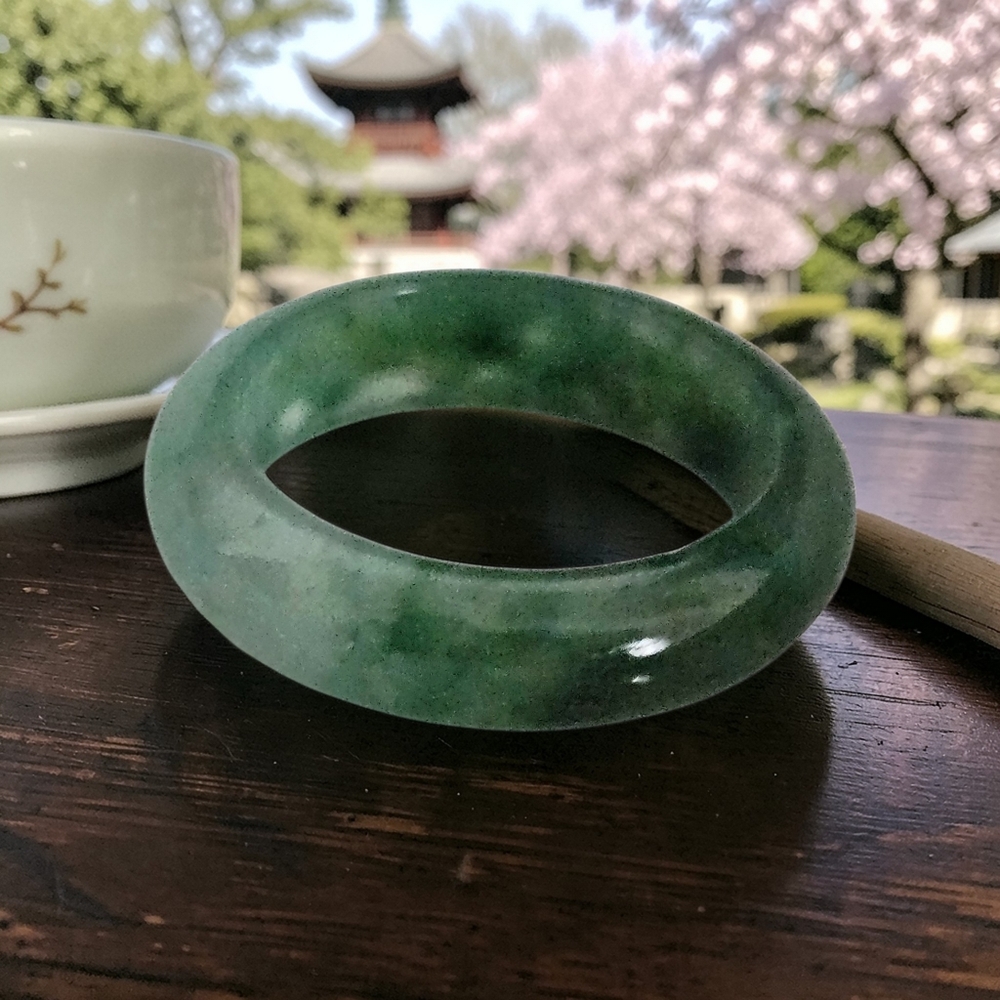 GREEN JADE ETERNITY BAND STACKER RING SIZE 8